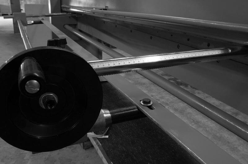 Гильотина механическая Stalex Q01-1,5х1500 ручная – №1