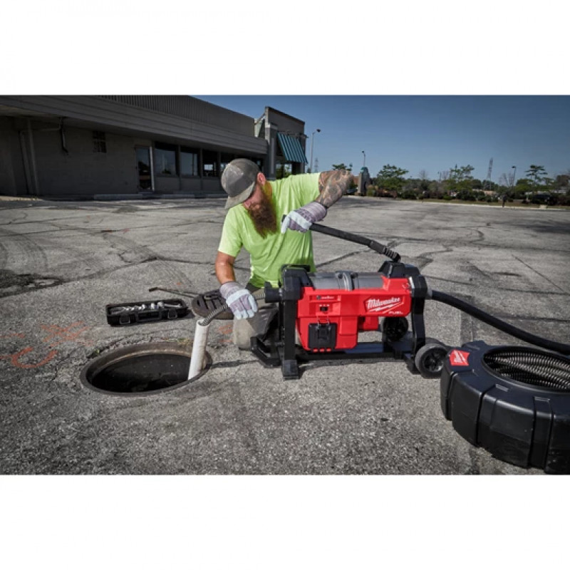 Аккумуляторная секционная прочистная машина Milwaukee M18 FSSM-0 FUEL – фото №4 Аккумуляторная секционная прочистная машина Milwaukee M18 FSSM-0 FUEL – №4