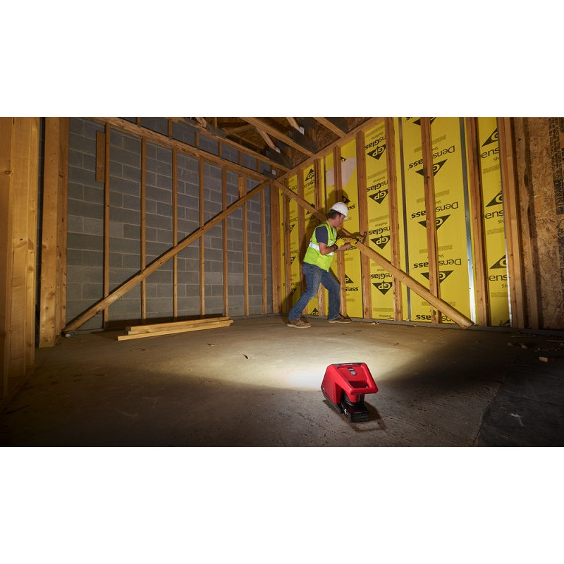 Акк. фонарь Milwaukee M12 AL-0 без акк. и з/у – фото №5 Акк. фонарь Milwaukee M12 AL-0 без акк. и з/у – №5