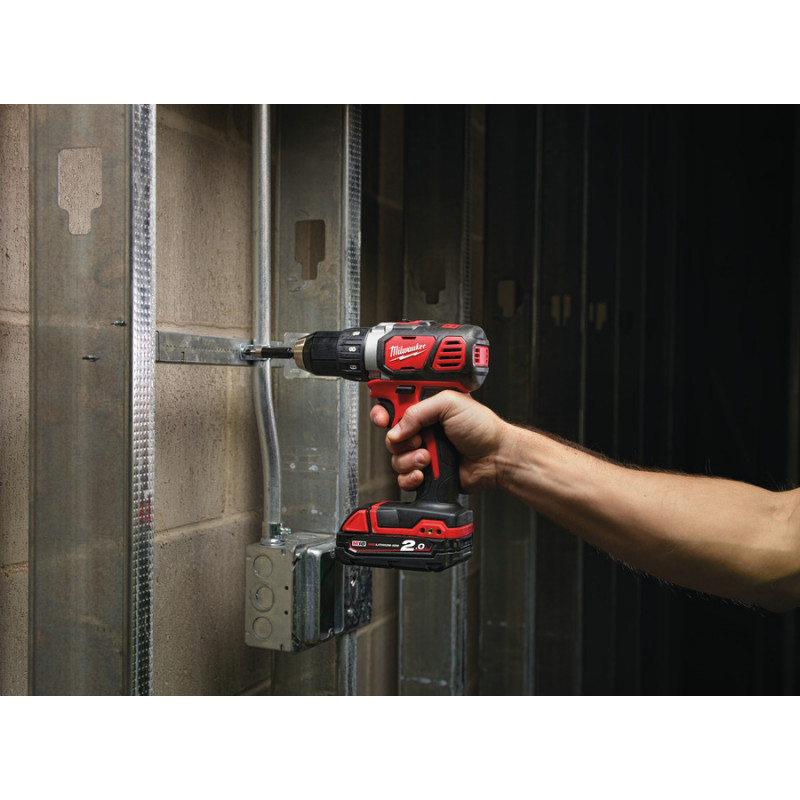 Аккумуляторная дрель-шуруповерт Milwaukee M18 BDD-0 (без акк. и з/у) – №2