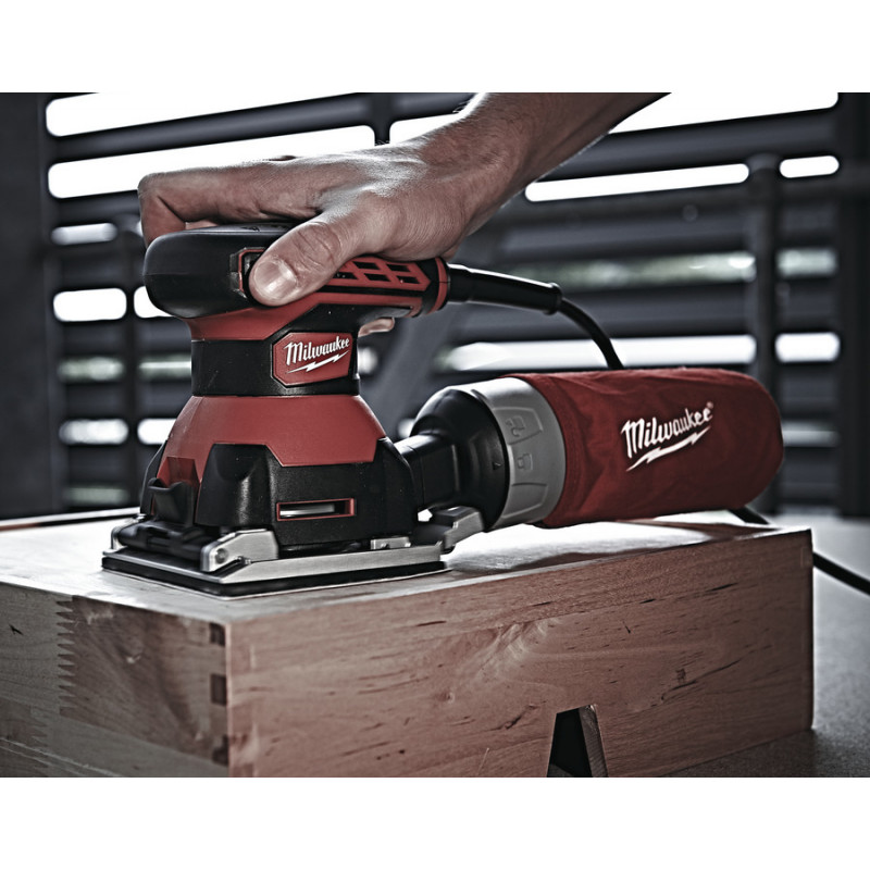 Плоскошлифовальная машина Milwaukee SPS 140 – фото №1 Плоскошлифовальная машина Milwaukee SPS 140 – №1