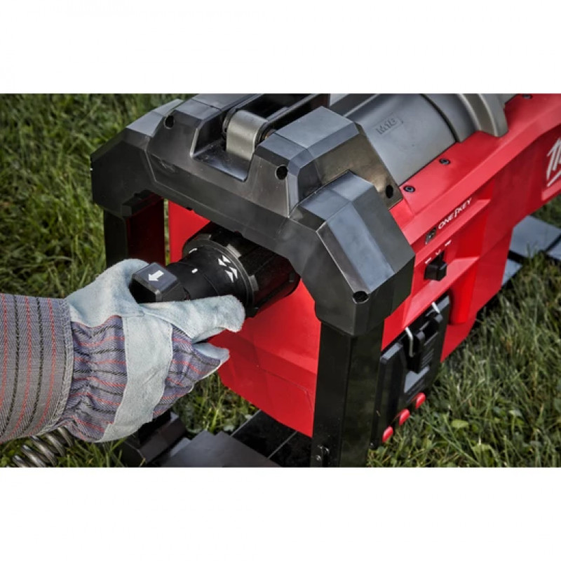 Аккумуляторная секционная прочистная машина Milwaukee M18 FSSM-121 FUEL – №1