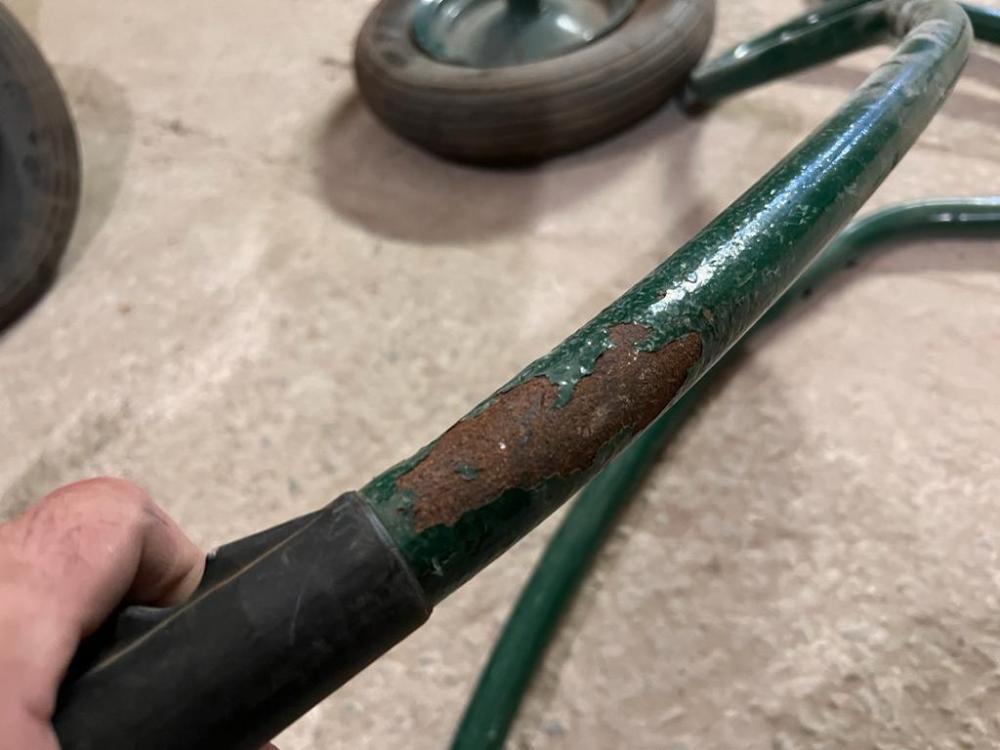 Тачка садовая 85 л (уценка) – №2