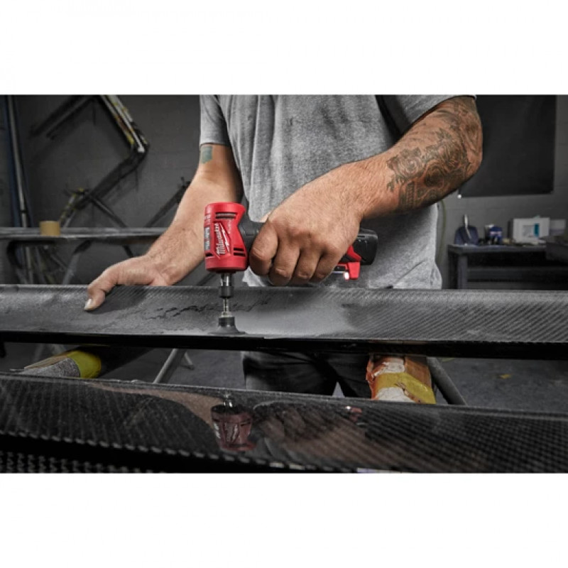 Аккумуляторная цанговая шлифмашина Milwaukee M12 FDGA-422B FUEL – фото №4 Аккумуляторная цанговая шлифмашина Milwaukee M12 FDGA-422B FUEL – №4