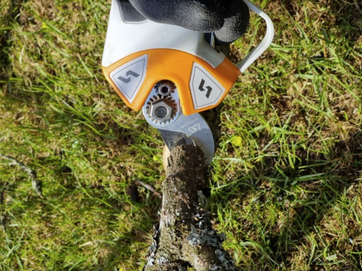 Аккумуляторный секатор Villartec PA1462N (2х1,5 Ач) – №4