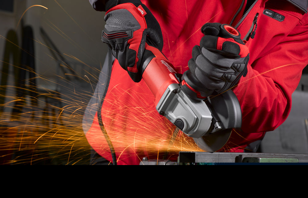 УШМ Milwaukee AGV 13-125 XE – фото №2 УШМ Milwaukee AGV 13-125 XE – №2