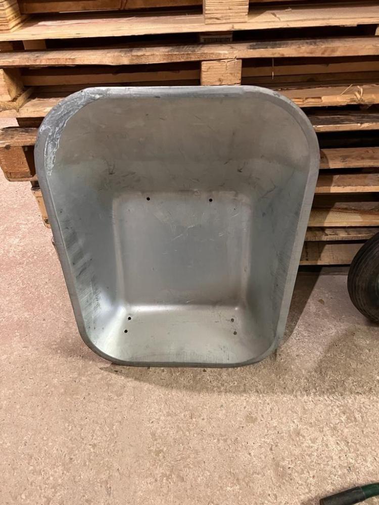 Тачка садовая 85 л (уценка) – №1