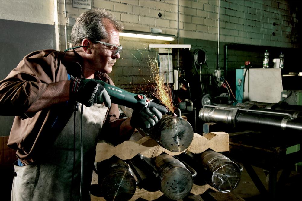 Прямая шлифовальная машина Metabo GE 710 Plus – фото №3 Прямая шлифовальная машина Metabo GE 710 Plus – №3