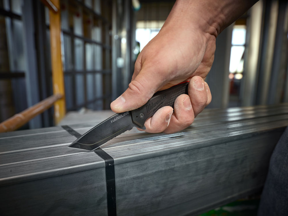 Нож Milwaukee Hardline Serrated – фото №3 Нож Milwaukee Hardline Serrated – №3