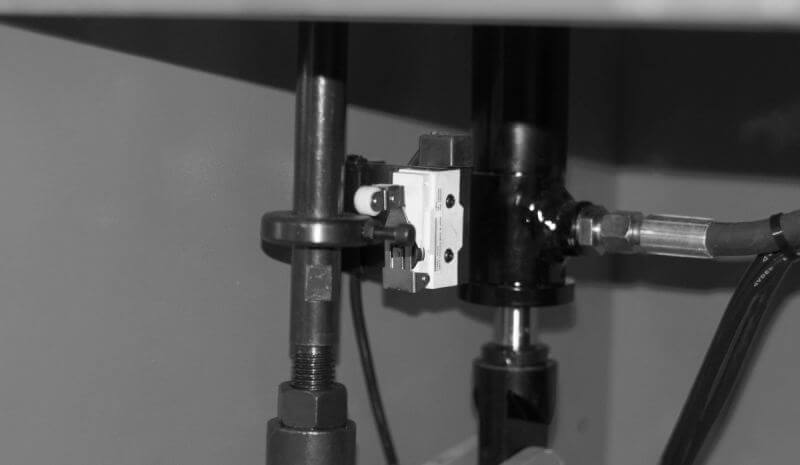 Гильотина гидравлическая Stalex HQ01-2x1320B – №6