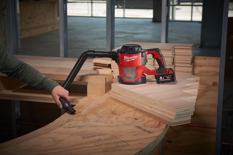 Аккумуляторный пылесос Milwaukee M18 CV (без акк. и з/у) – фото №3 Аккумуляторный пылесос Milwaukee M18 CV (без акк. и з/у) – №3