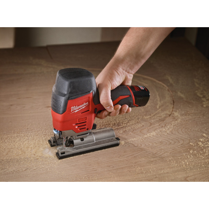 Аккумуляторный лобзик Milwaukee M12 JS-402B (Li-Ion 4 Ач) – фото №6 Аккумуляторный лобзик Milwaukee M12 JS-402B (Li-Ion 4 Ач) – №6