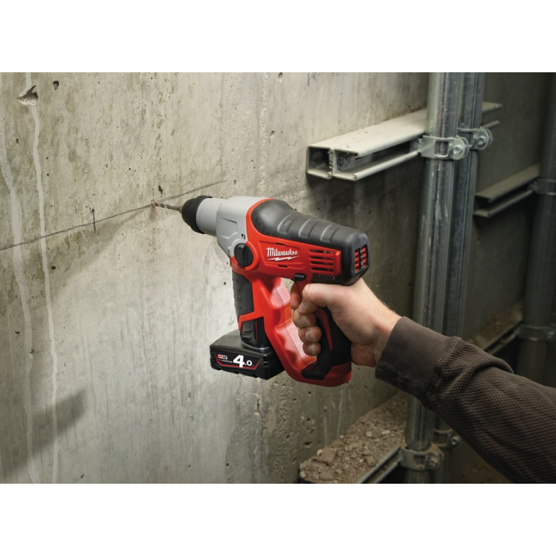 Аккумуляторный перфоратор Milwaukee M12 H-402C (Li-Ion 4Ач) – №3