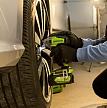 Аккумуляторный ударный гайковерт Greenworks GD24IW400 (1х5,0 Ач) 3802907CUG – фото №8 Аккумуляторный ударный гайковерт Greenworks GD24IW400 (1х5,0 Ач) 3802907CUG – №8