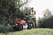 Аккумуляторная самоходная газонокосилка Milwaukee M18F2LM53-122 (2х12,0 Ач) – фото №7 Аккумуляторная самоходная газонокосилка Milwaukee M18F2LM53-122 (2х12,0 Ач) – №7