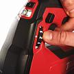 Аккумуляторный смазочный пистолет Milwaukee M18 GG-201C (Li-Ion 2Ач) – фото №4 Аккумуляторный смазочный пистолет Milwaukee M18 GG-201C (Li-Ion 2Ач) – №4
